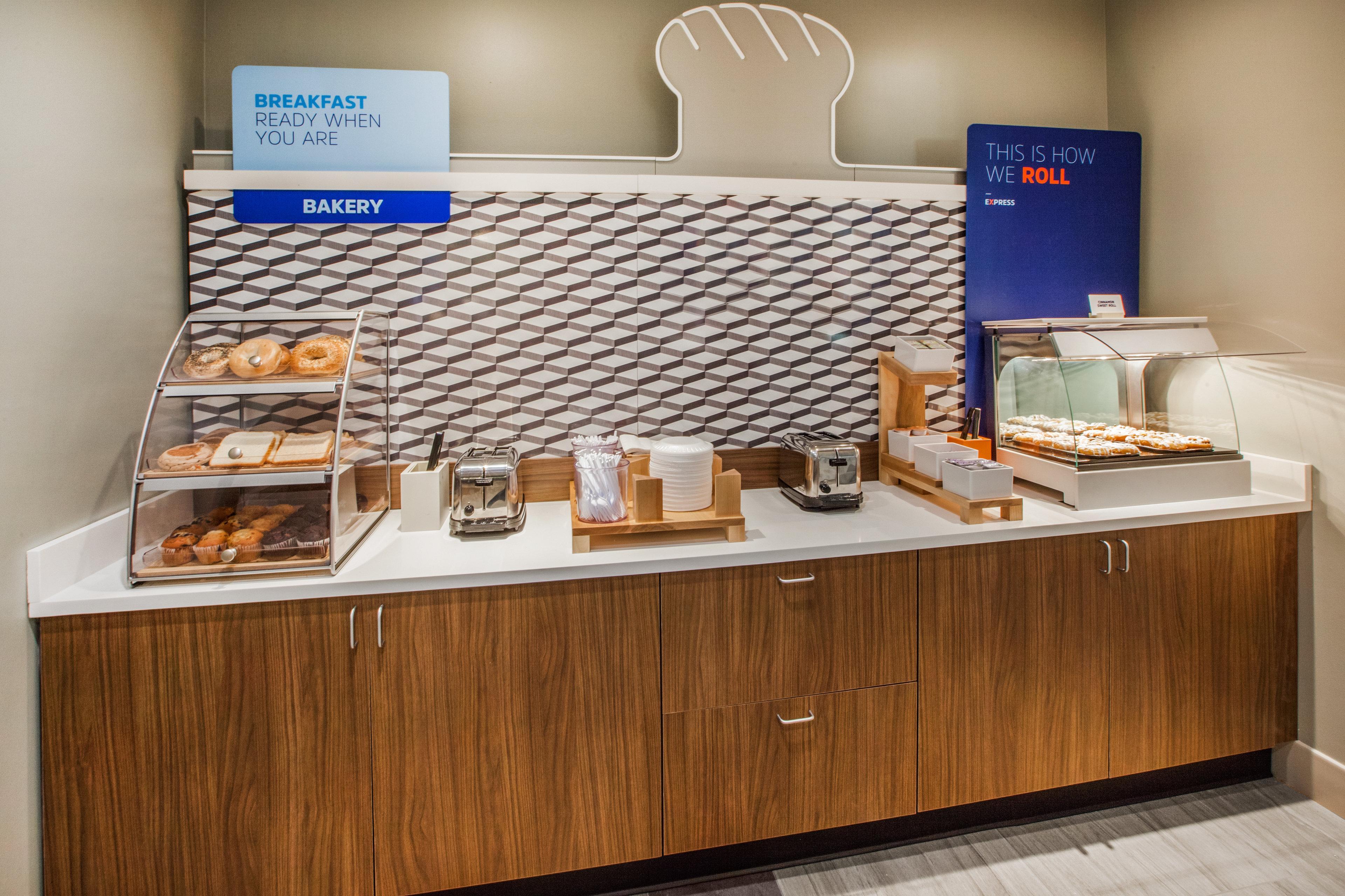 Hotel Express & - By Ihg