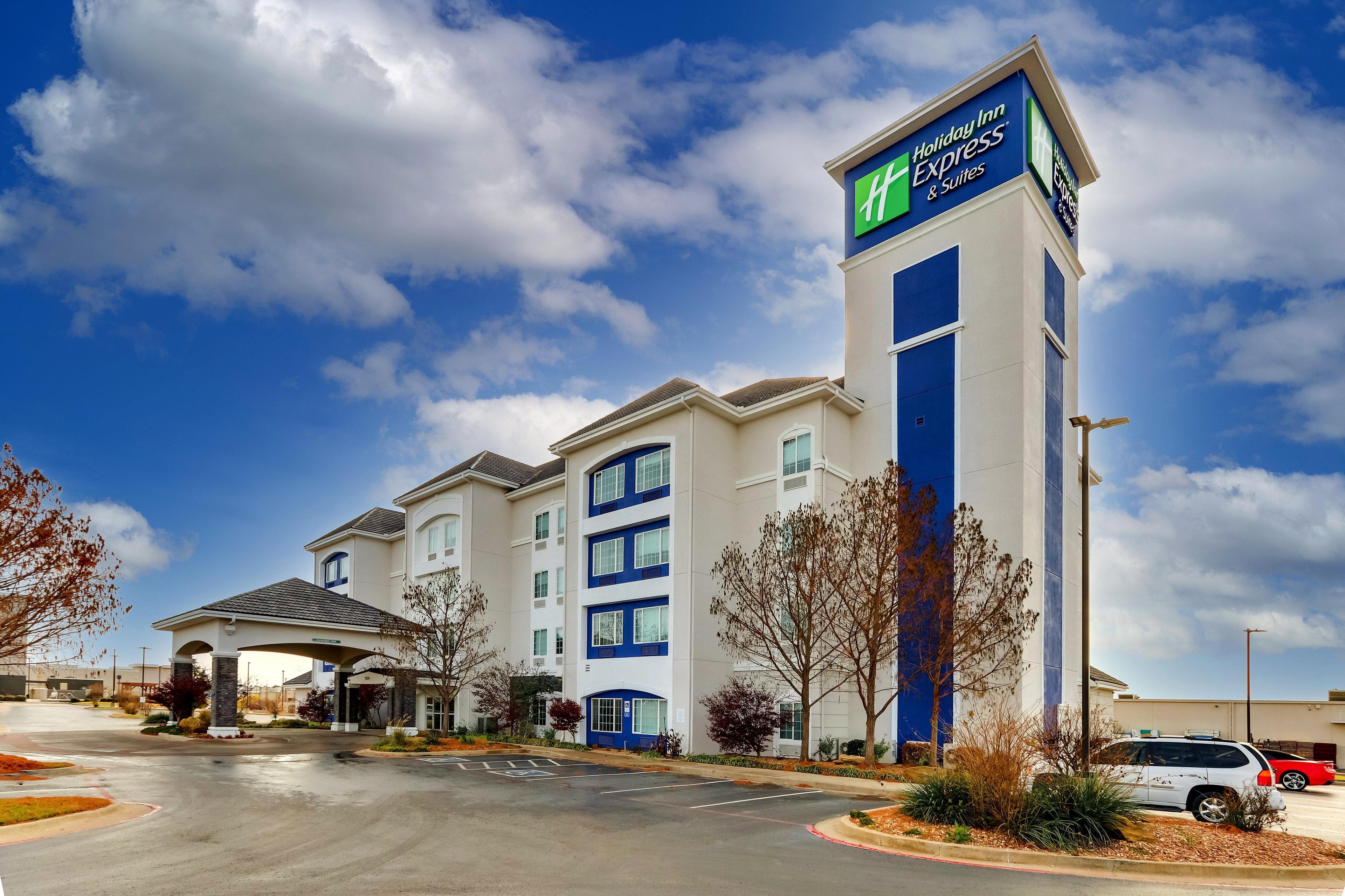 Express & - By Ihg