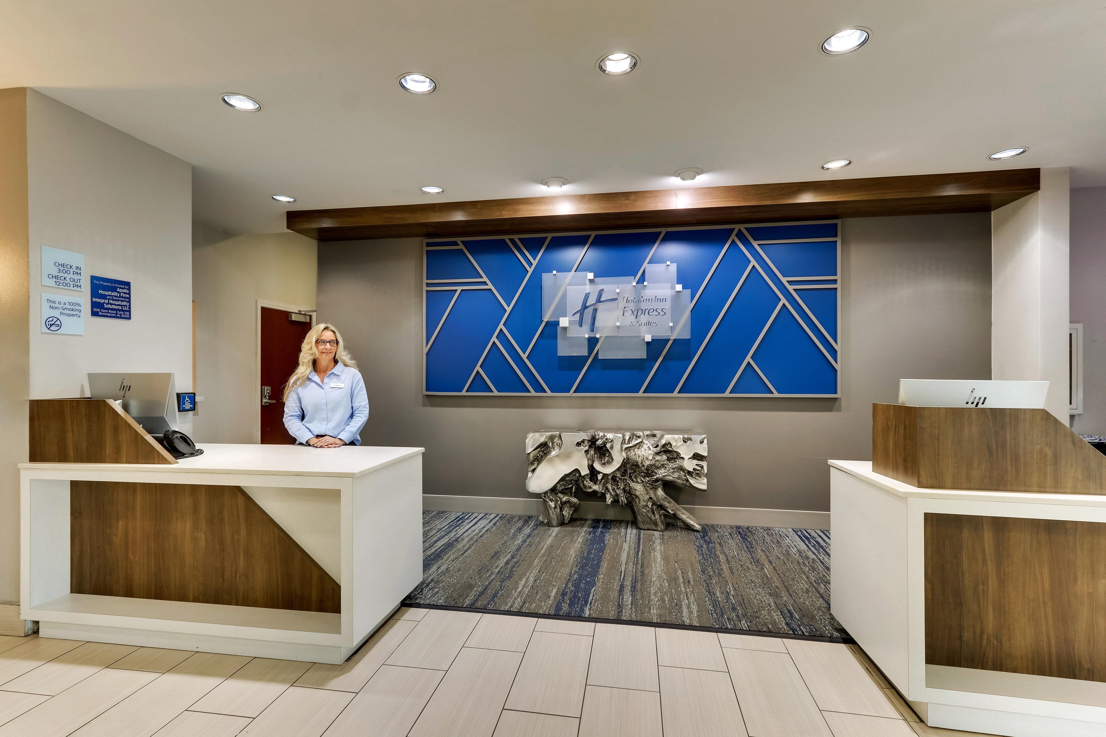 Express & - By Ihg