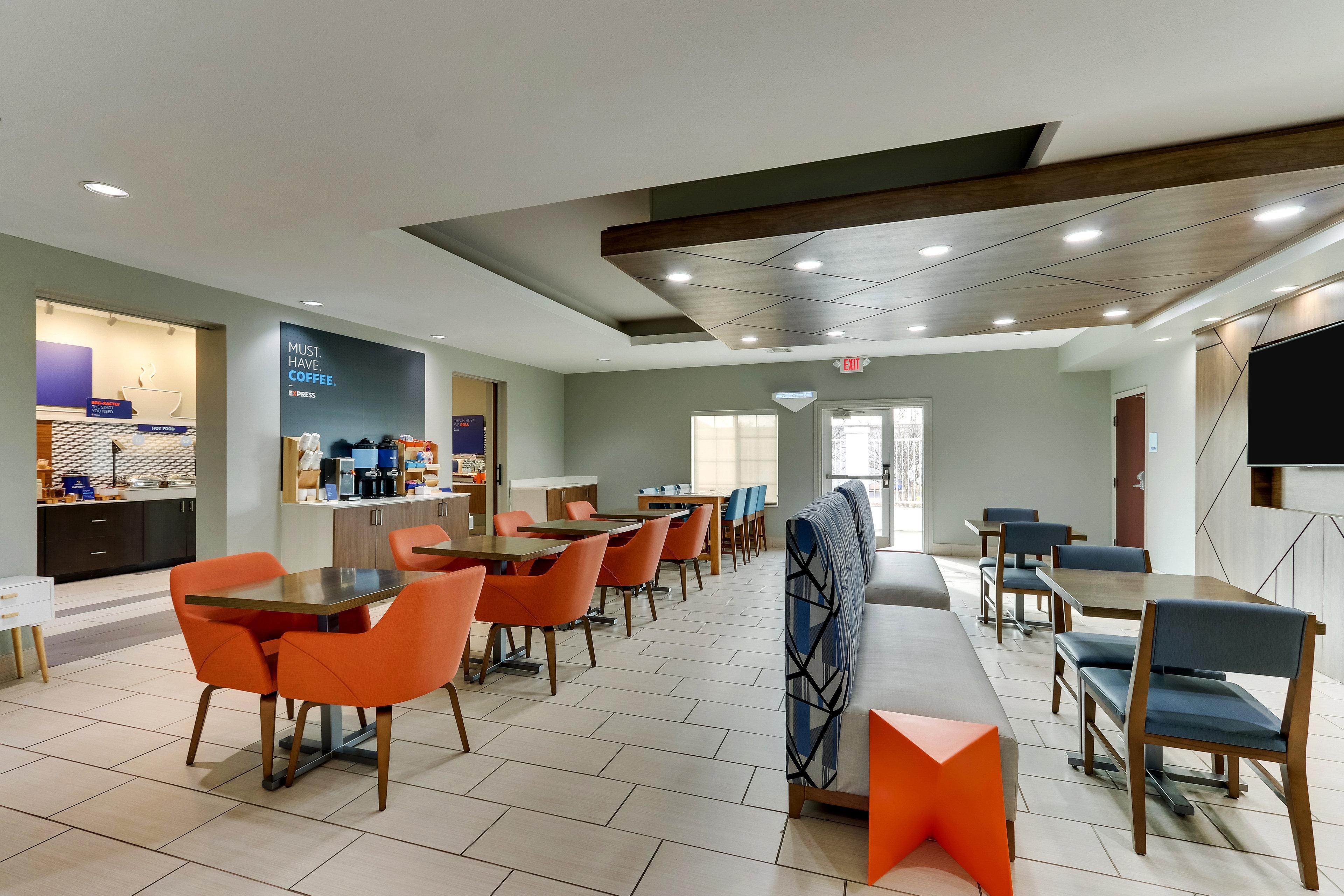 Express & - By Ihg