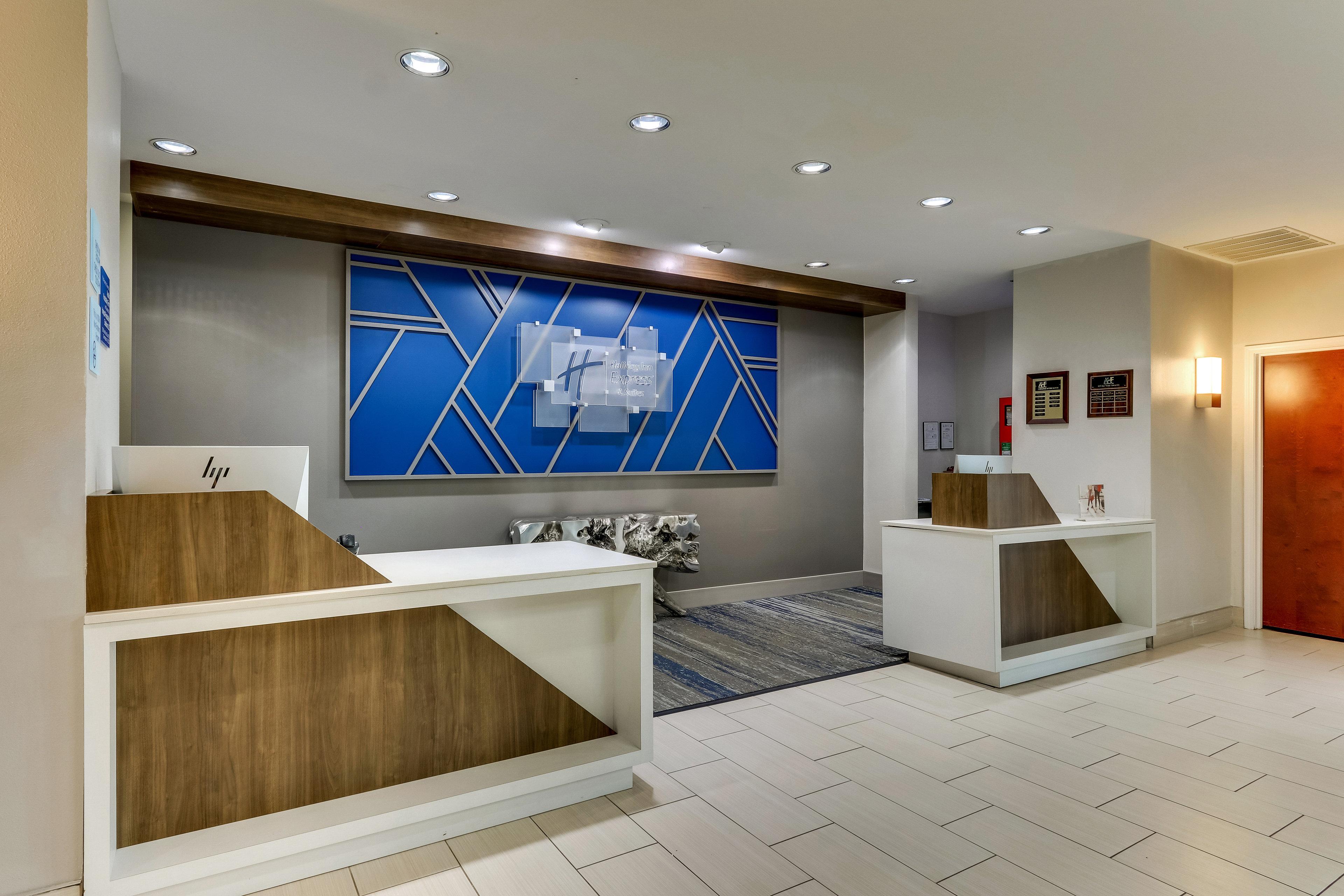 Express & - By Ihg