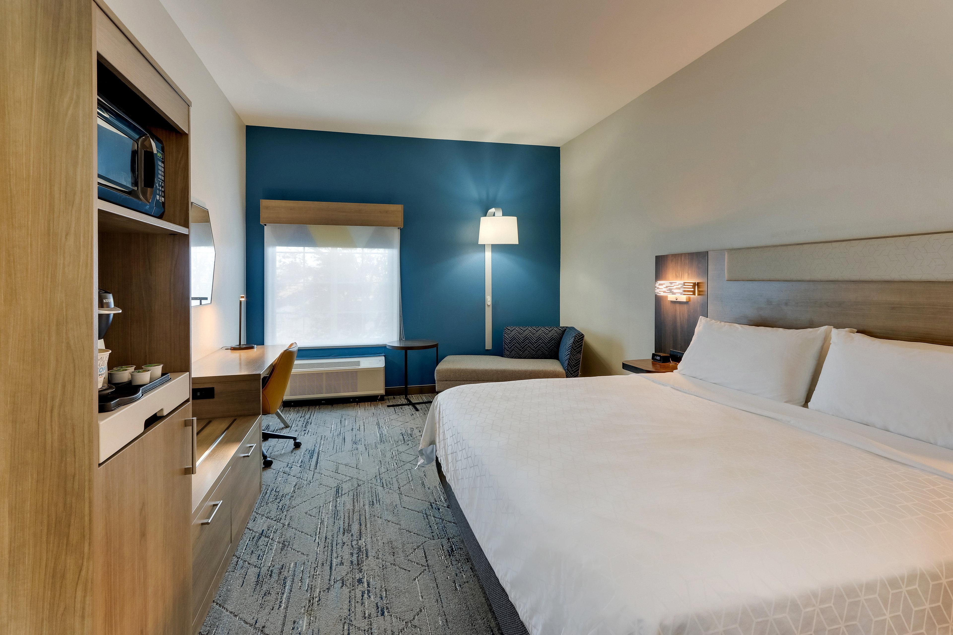 Express & - By Ihg Hotel