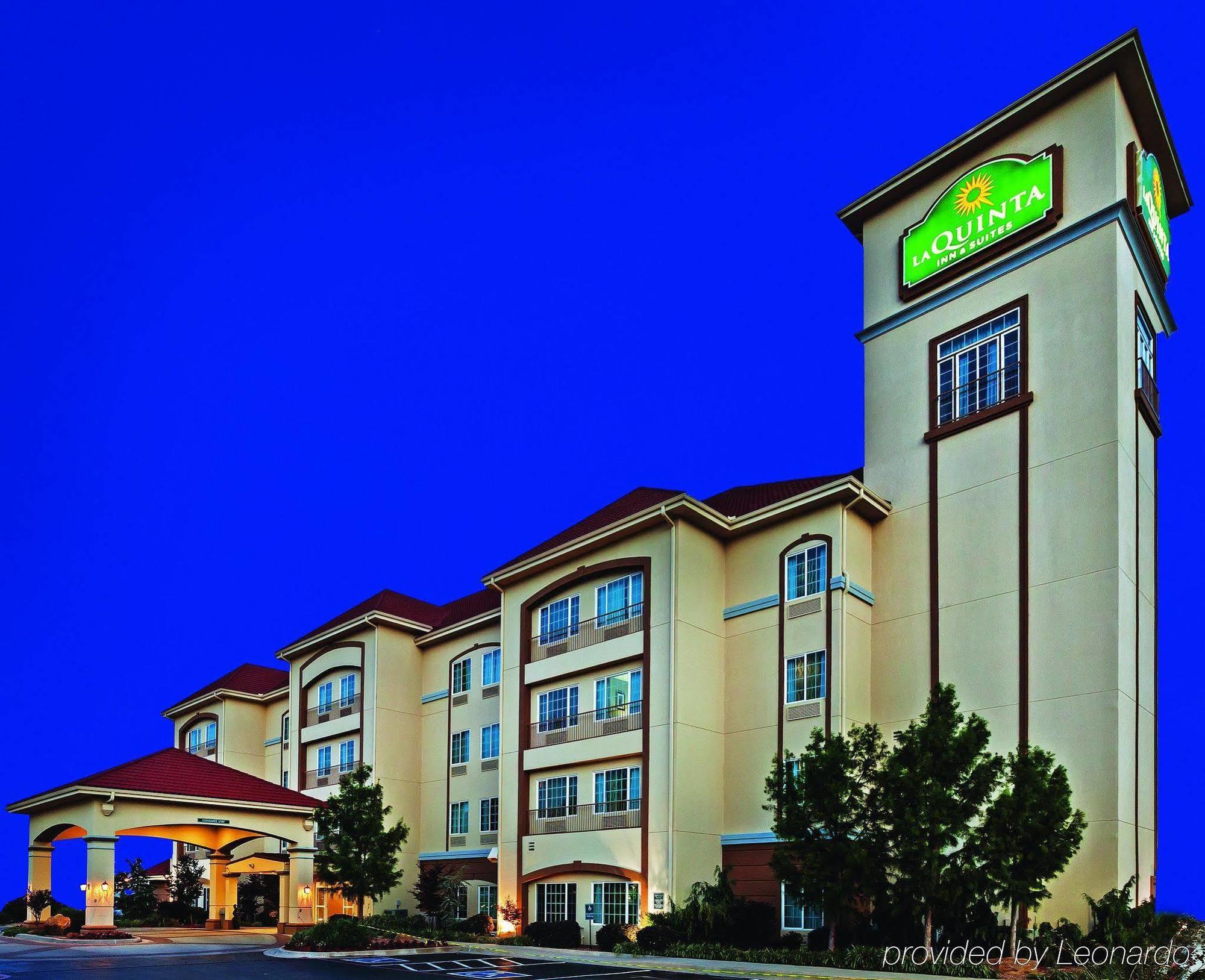 Express & - By Ihg Ardmore