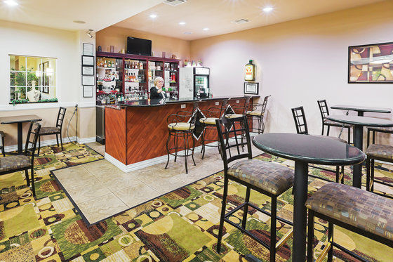Express & - By Ihg Hotel 3*