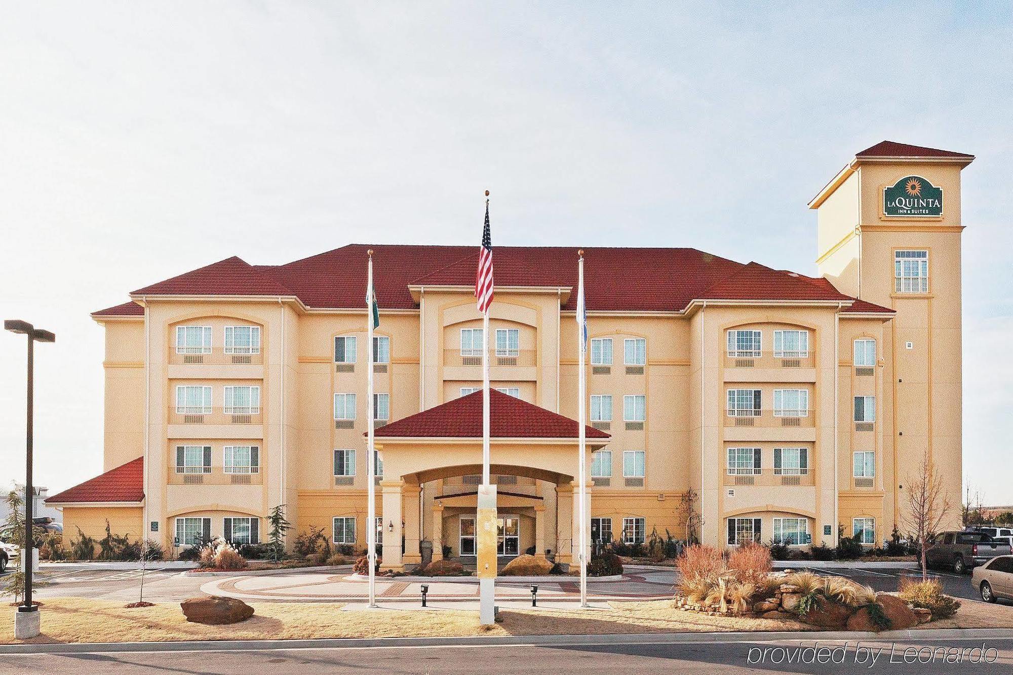 Express & - By Ihg Hotel 3*